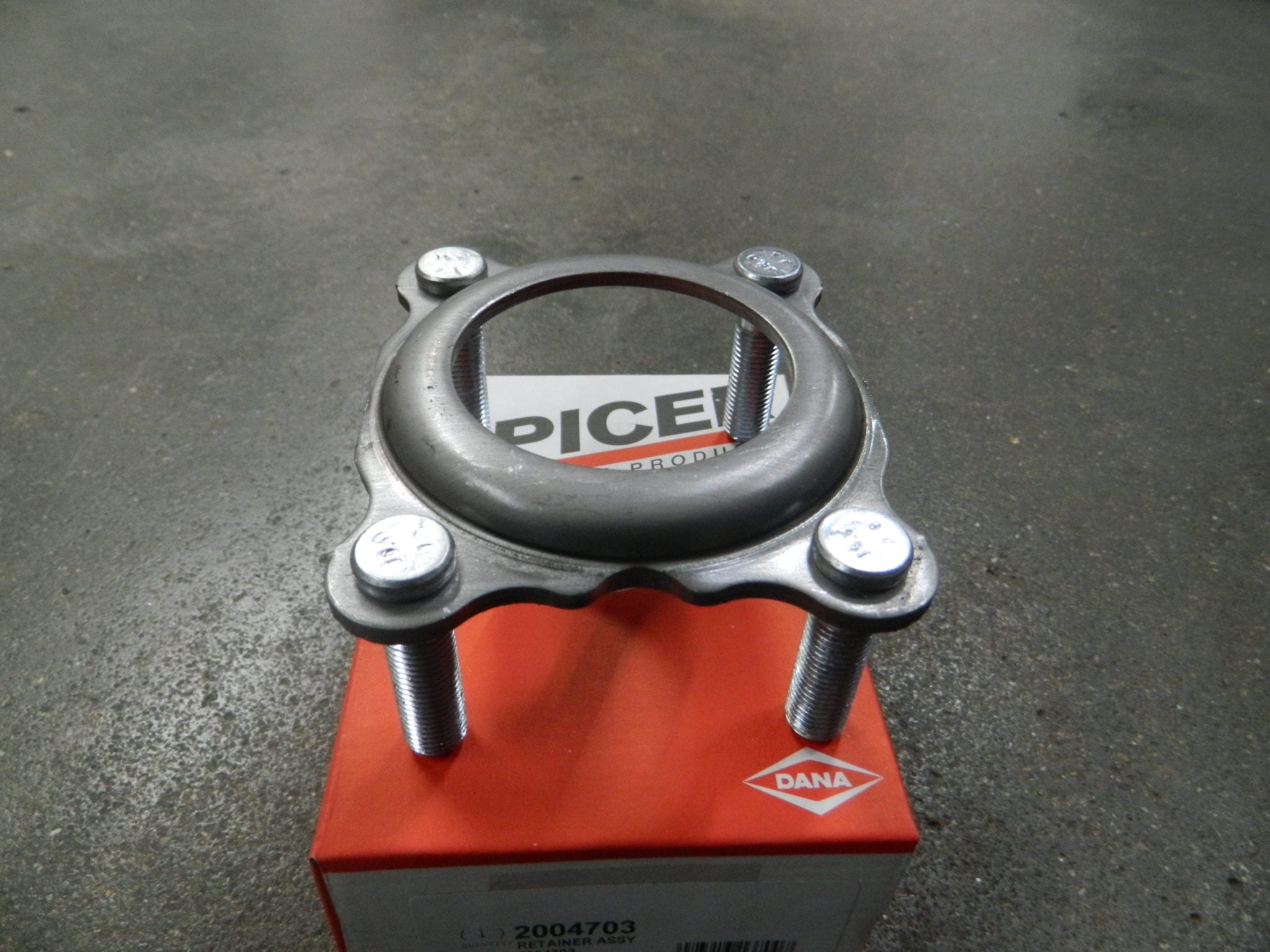 Dana 44 Rear Axle Bearing Retainer Plate Jeep JK 4 Bolt C&M Gearworks