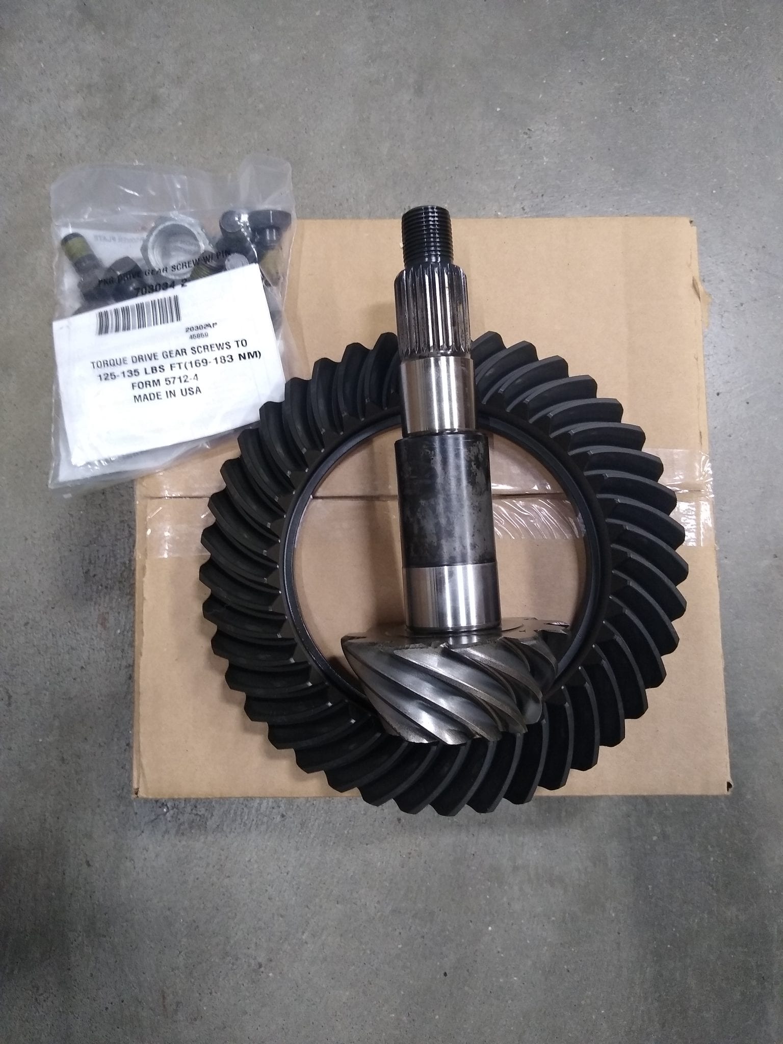 Jeep Wrangler JK Ring & Pinion Set 5.13 Axle Ratio Dana 44 Rear Axle