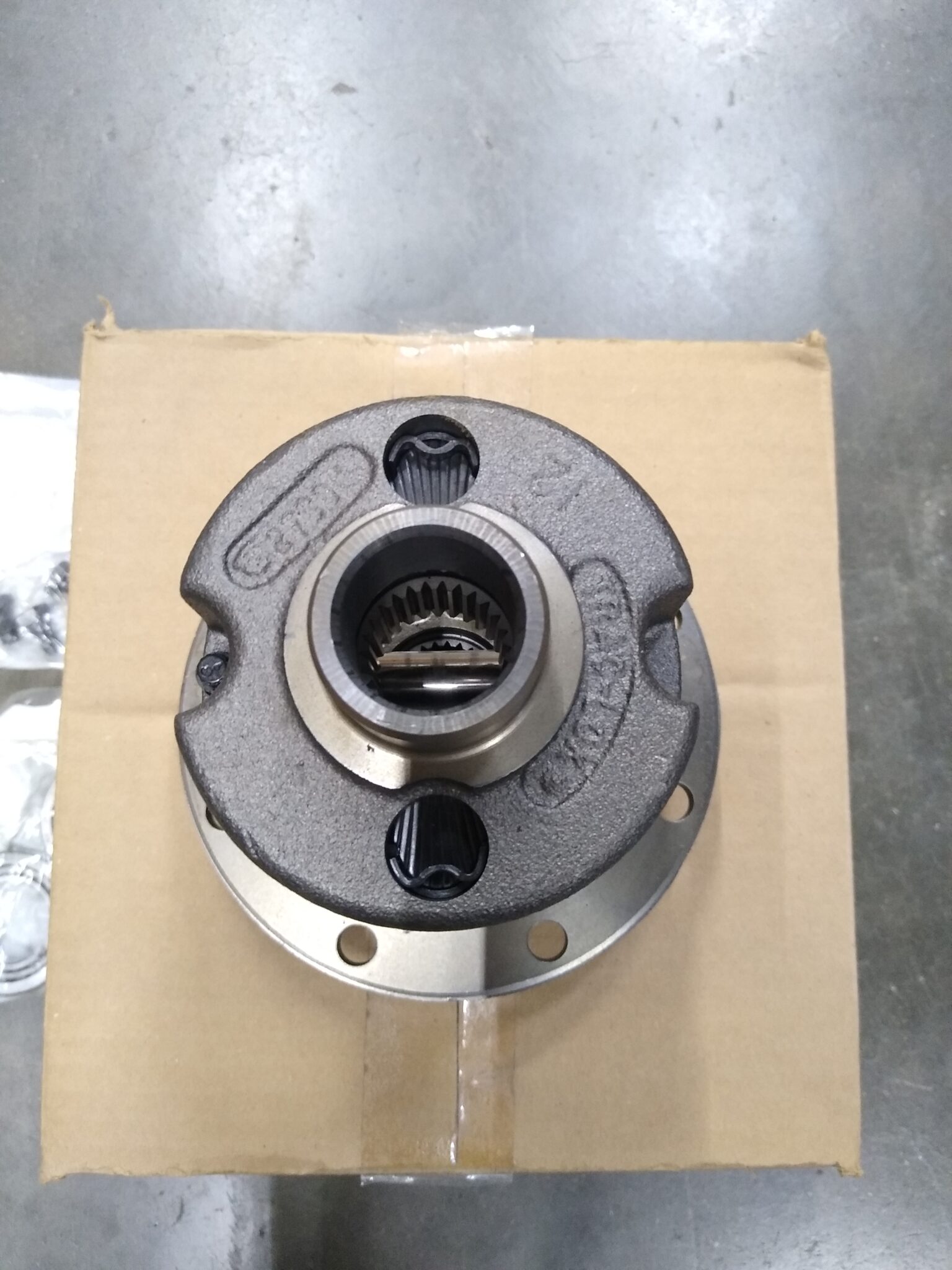 Differential Carrier Kit Loaded Dana 35 and Super 35 TracLok 3.54 and Up Jeep Wrangler 2001