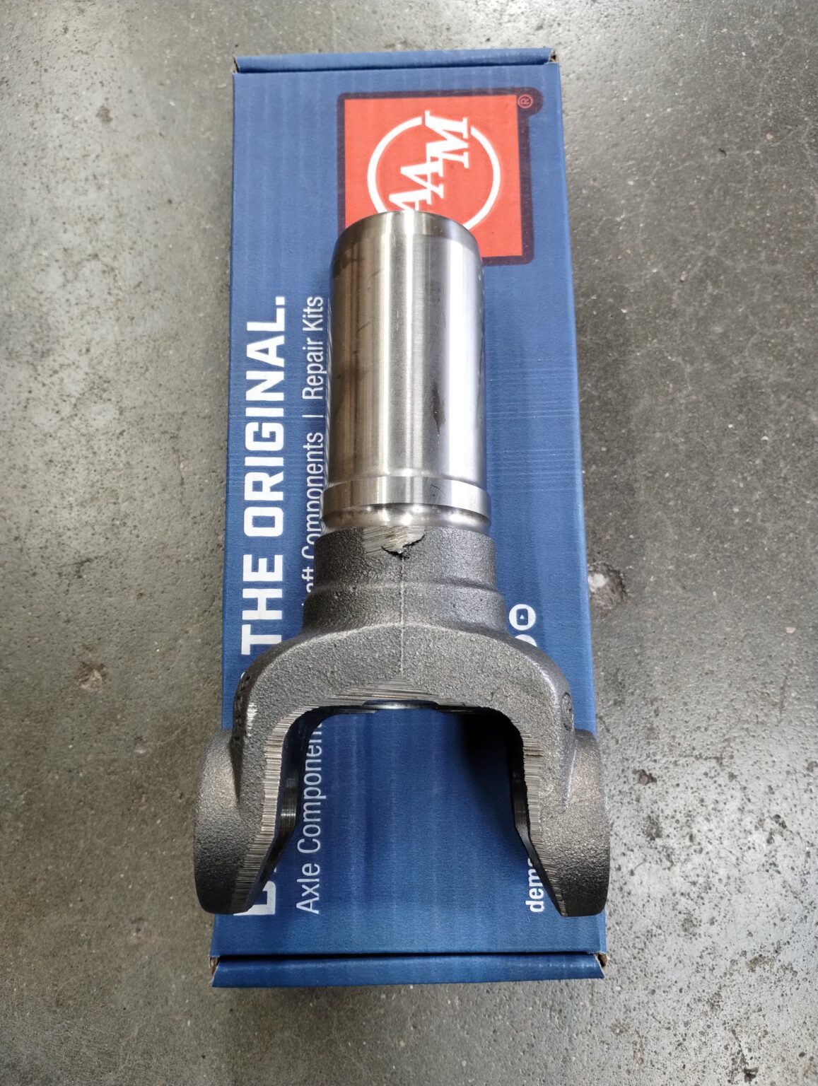 36 Spline Slip Yoke Driveshaft at Carrier Bearing 1485 Dodge Universal