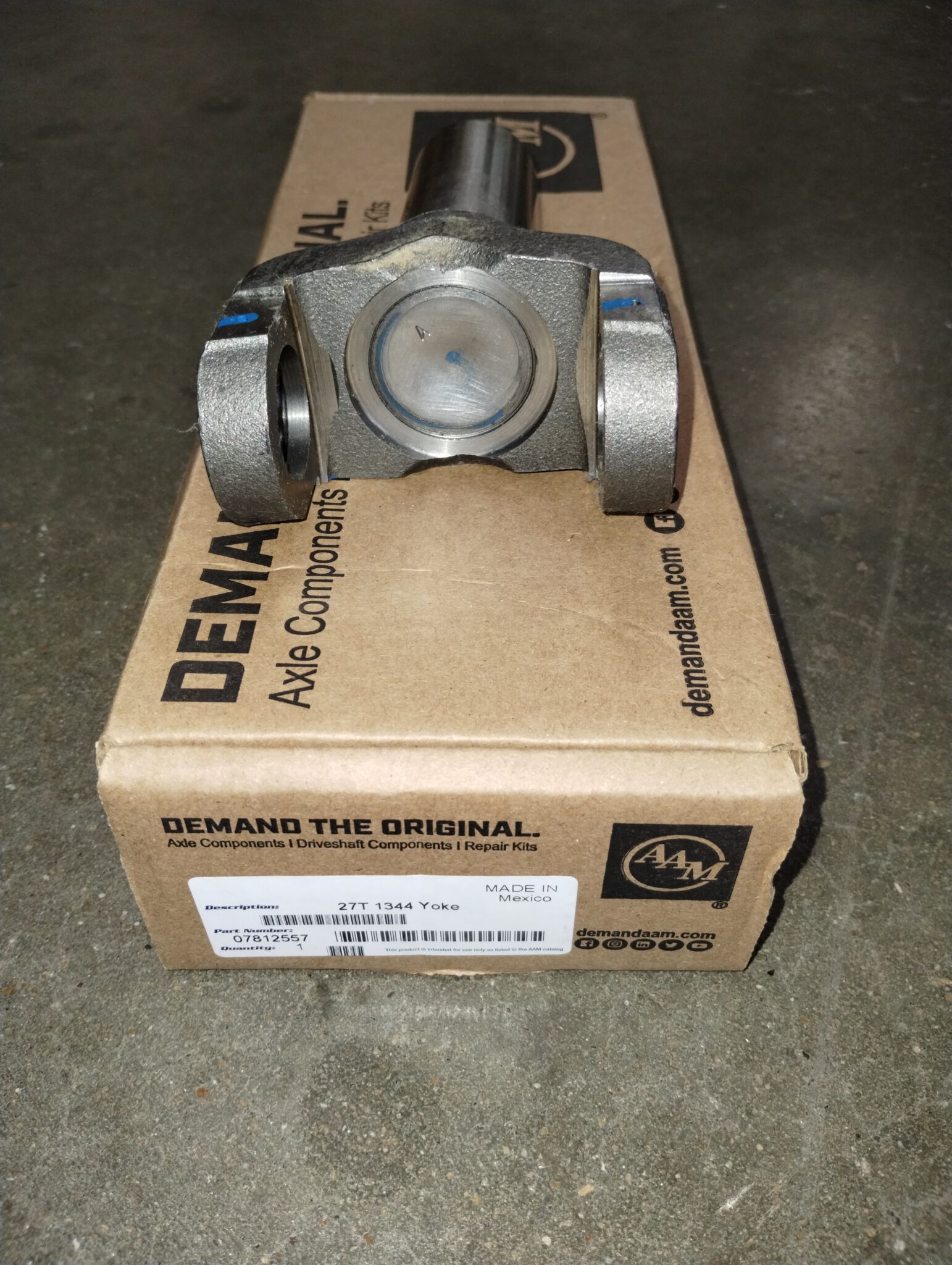 Chevy GM 27 Spline Slip Yoke TH350 700R4 4L60 Transmission 2wd 3R/1344