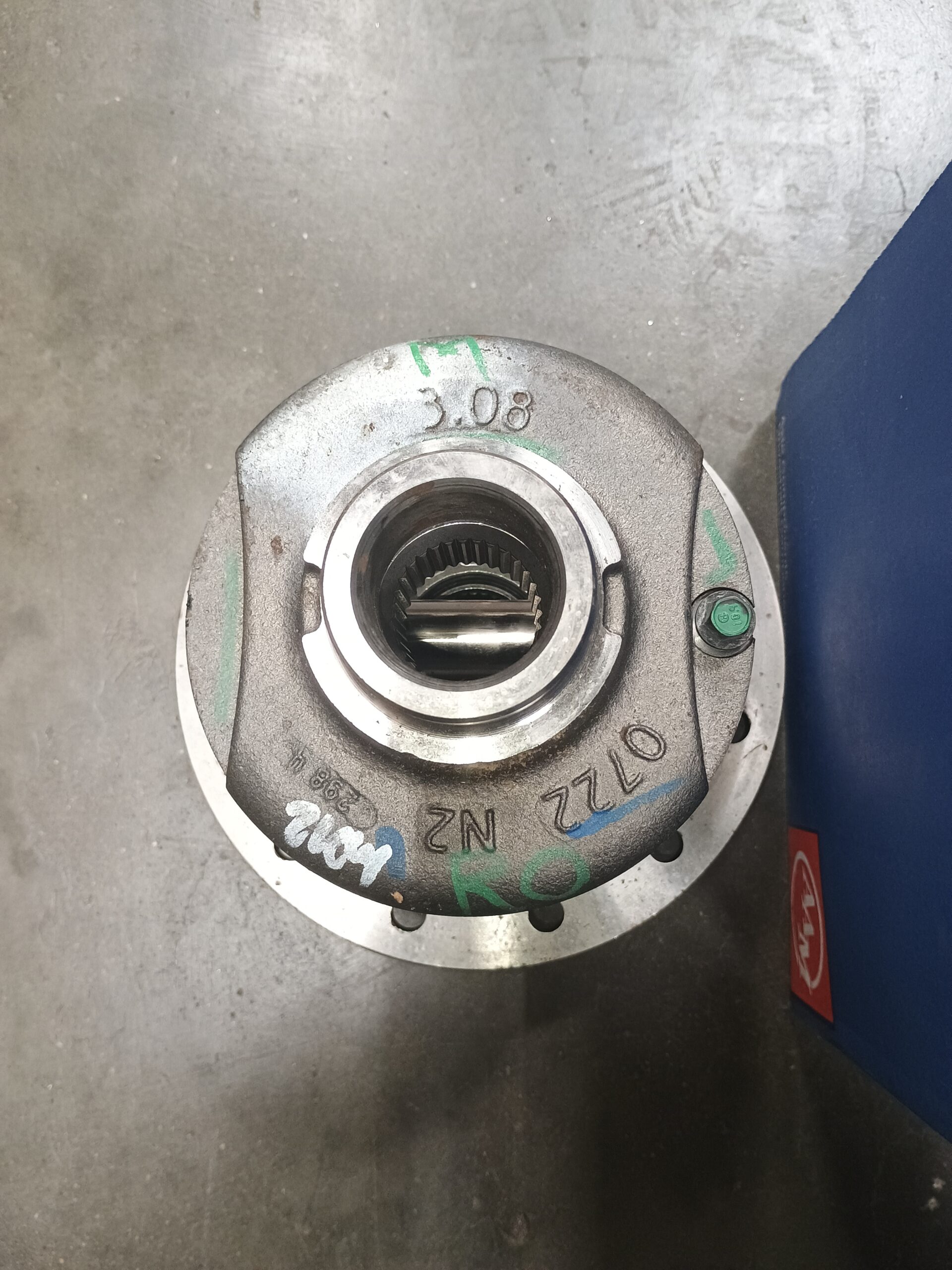 2014+ GM Chevy 9.5 12 Bolt 3:08 or 3:23 Loaded Open Differential Carrier Assembly 33 Spline - Image 3