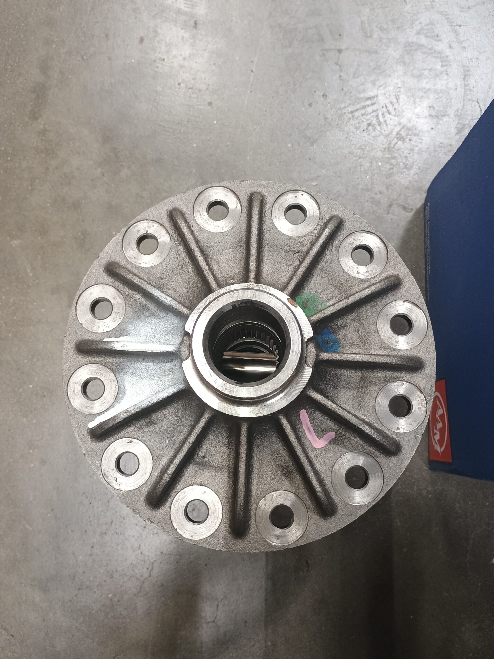2014+ GM Chevy 9.5 12 Bolt 3:08 or 3:23 Loaded Open Differential Carrier Assembly 33 Spline - Image 4