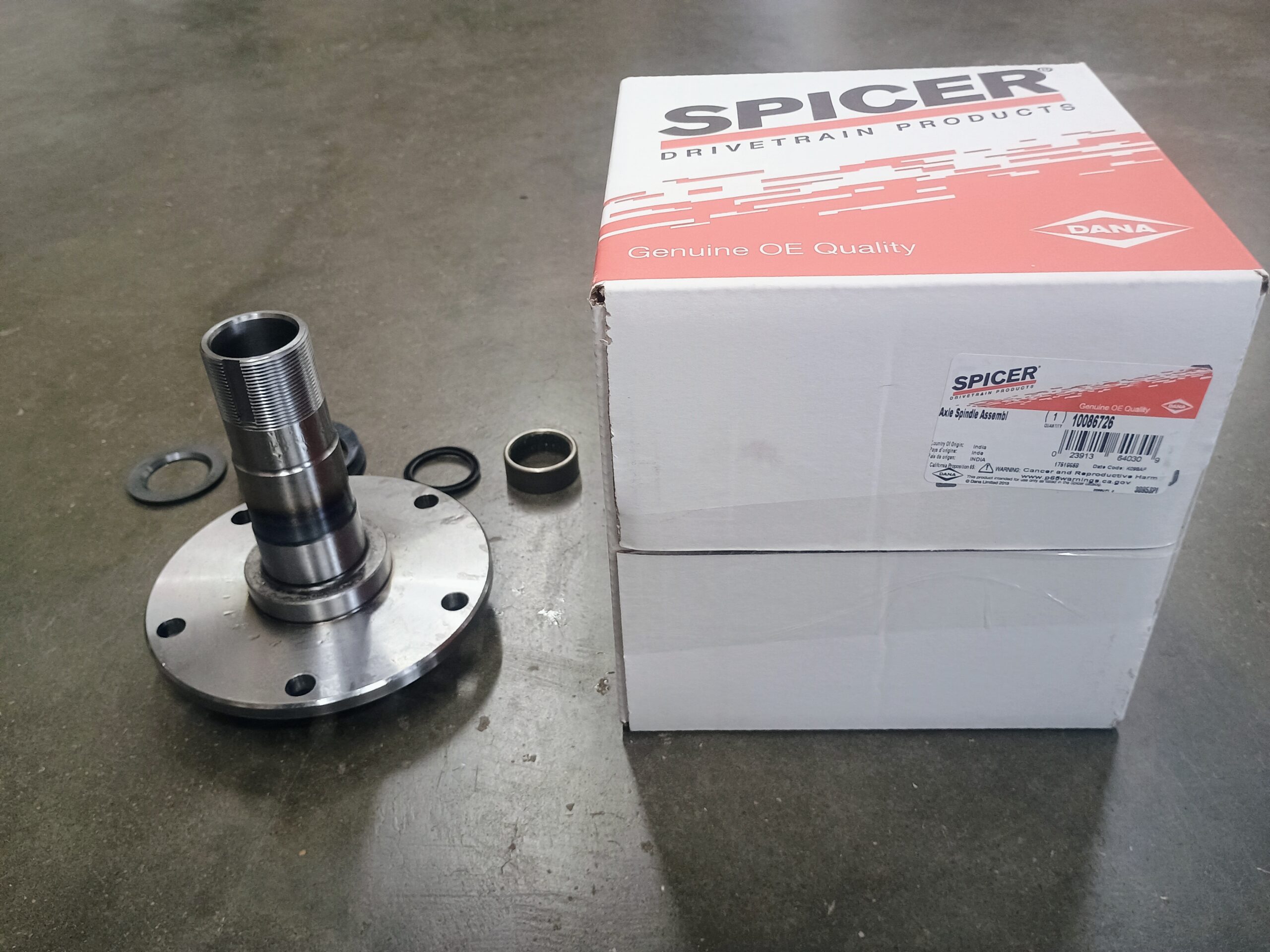 1976-1979 Ford F150 Bronco Dana 44 Front Axle 4X4 Spindle