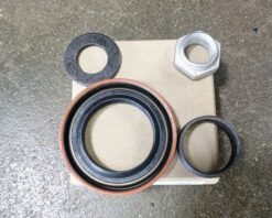 1988-2012 GM 9.25IFS 4X4 Front Axle Pinion Seal Kit 2500 3500 Chevy