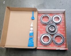 2017+ Ford F250 F350 F450 Super Dana 60 4X4 Front Axle Differential Bearing & Seal Kit M256