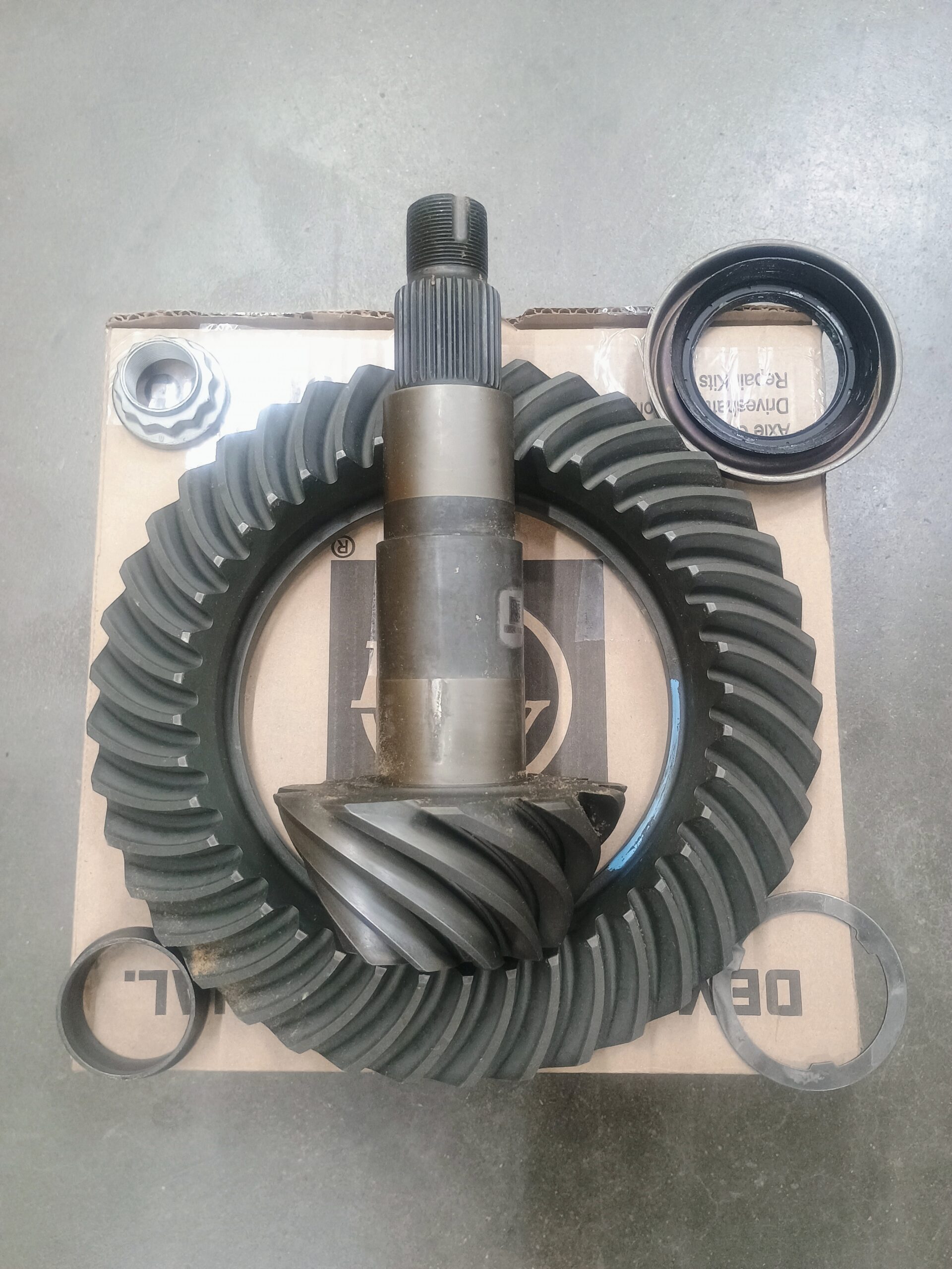 2019+ Dodge Ram 3500 12.0 Rear Differential 3:73 Ring & Pinion Gear Set 373
