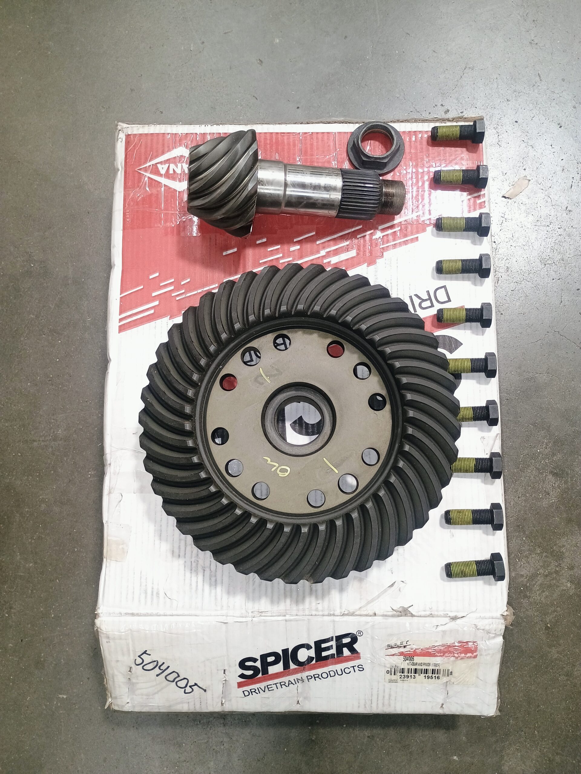 Dana S110 Differential Ring & Pinion Gear Kit Dropout Style 3rd Member 4:10 Ratio Late