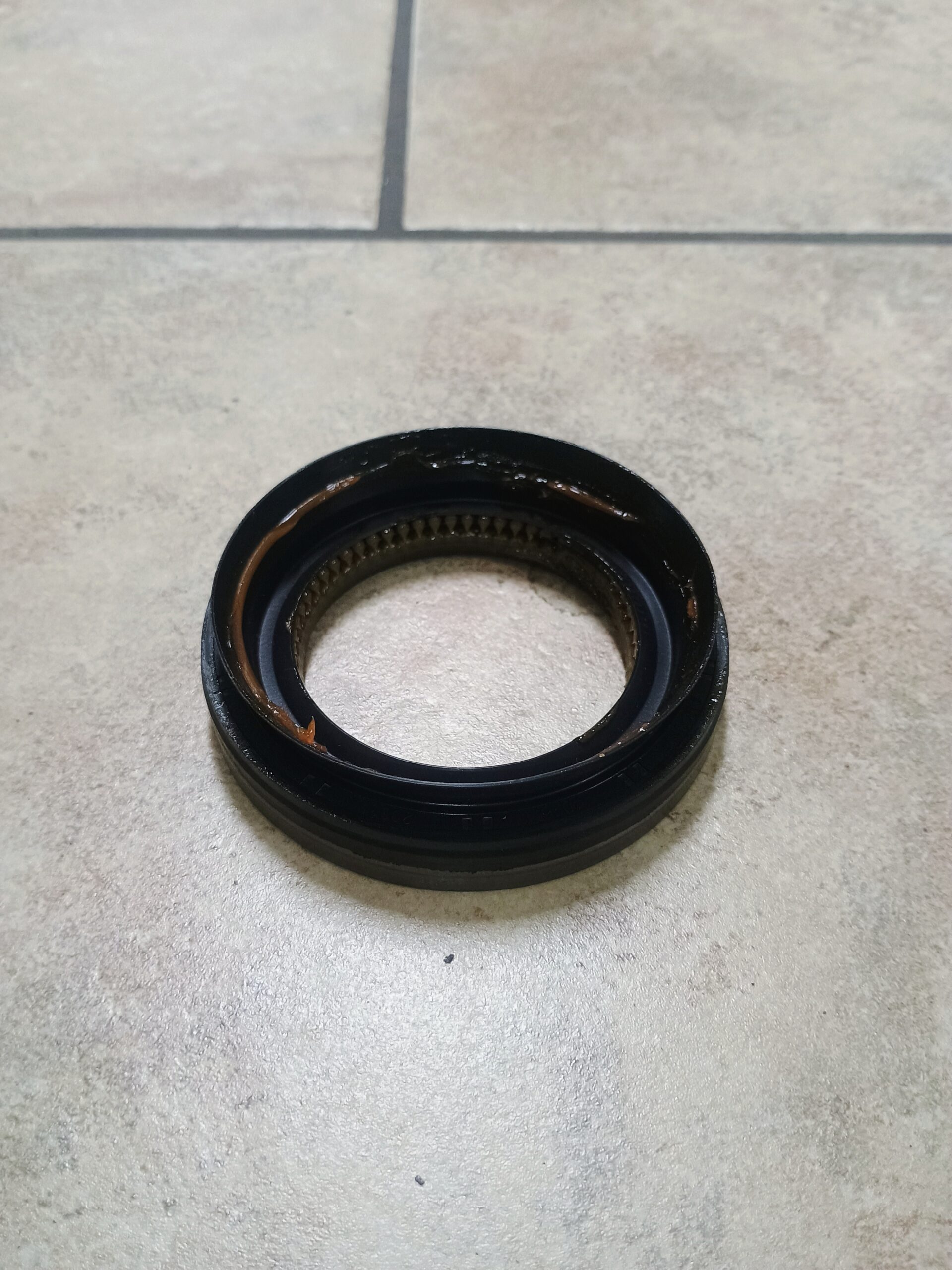 2019+ GM 1500 9.5/9.76 Rear Differential Pinion Seal 12 Bolt Cover - Image 3