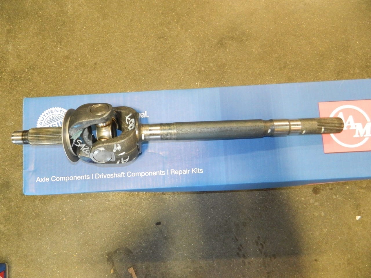 フロントア Dodge Ram 2500-5500 Front Axle Drive Shaft U-Joint Mopar OEM