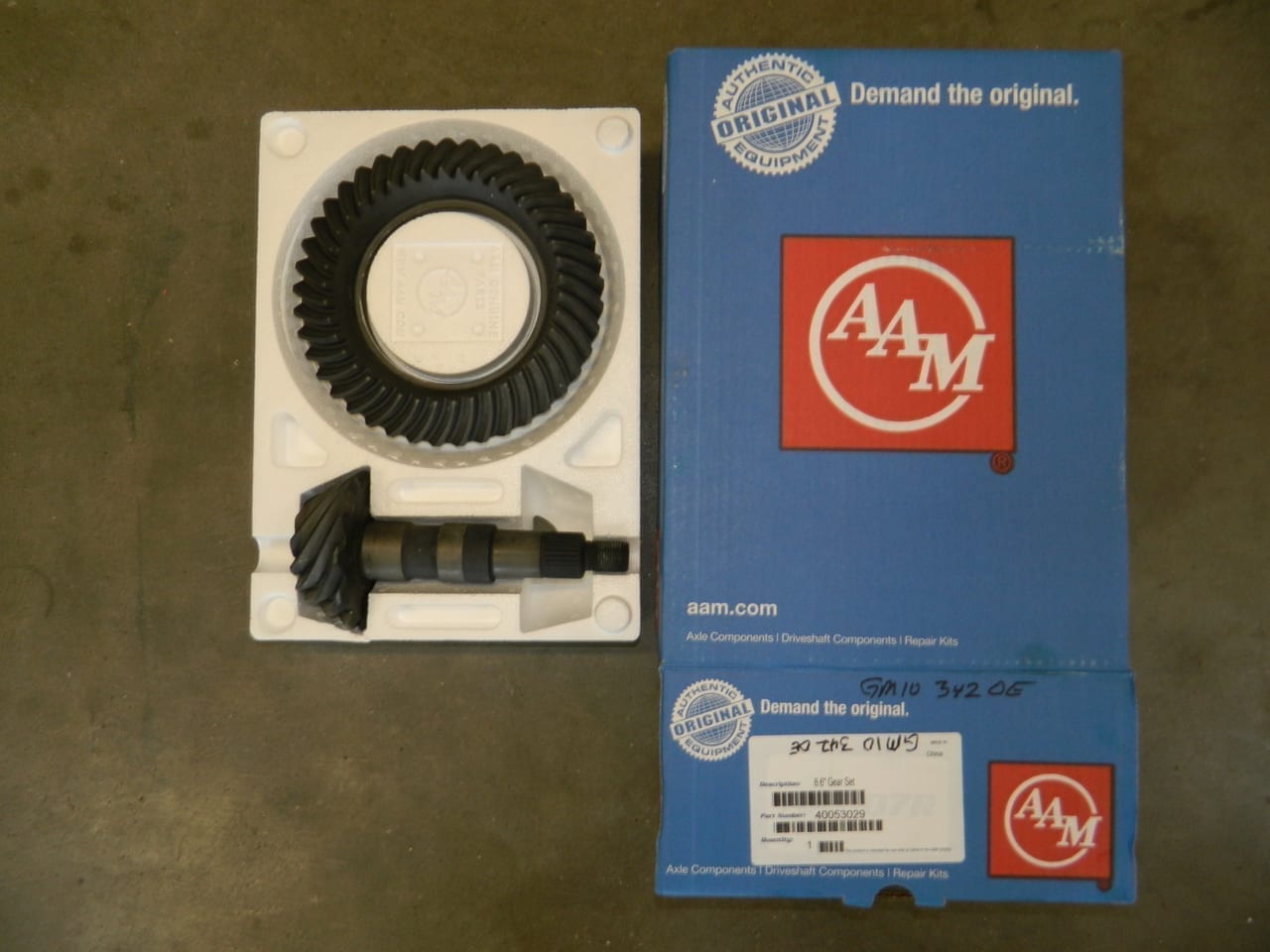GM10-342 OEM AAM Ring & Pinion 10 Bolt Gear Set 8.5/8.6 Chevy Car and Truck