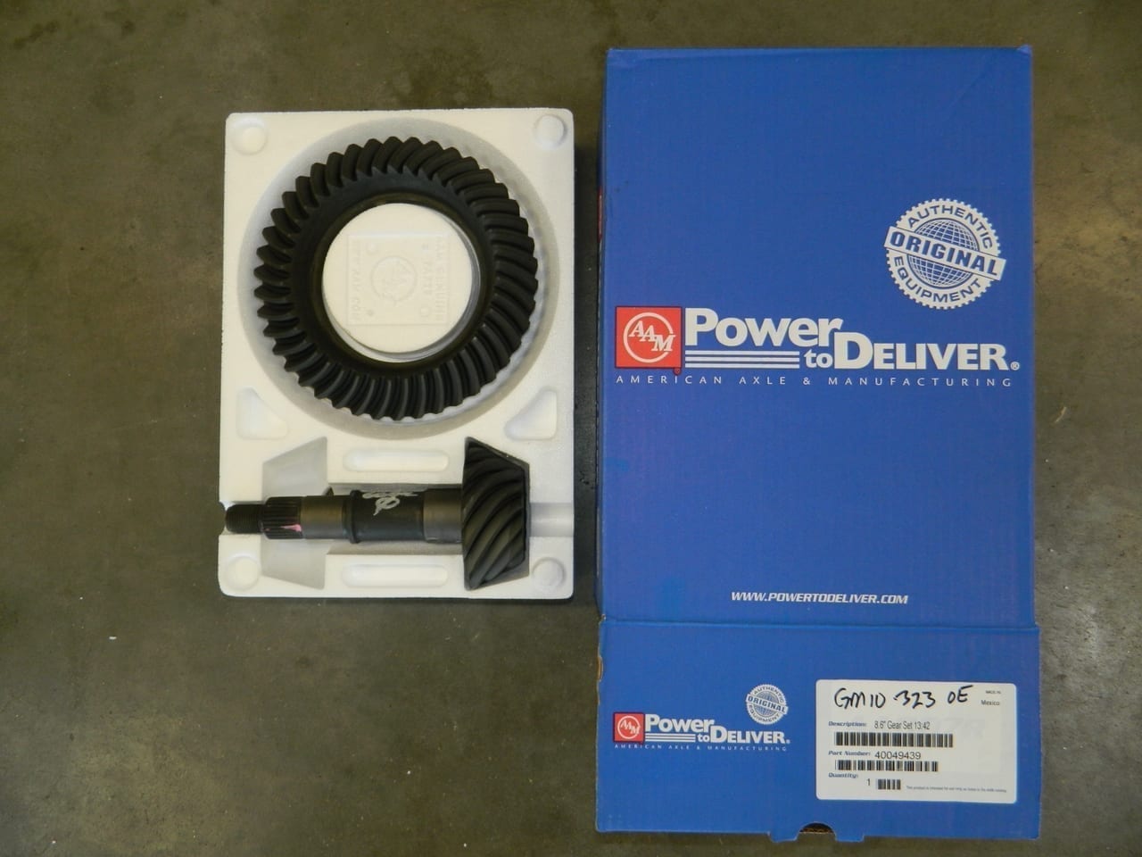 GM10-323 OEM AAM Ring & Pinion 10 Bolt Gear Set 8.5/8.6 Chevy Car and Truck