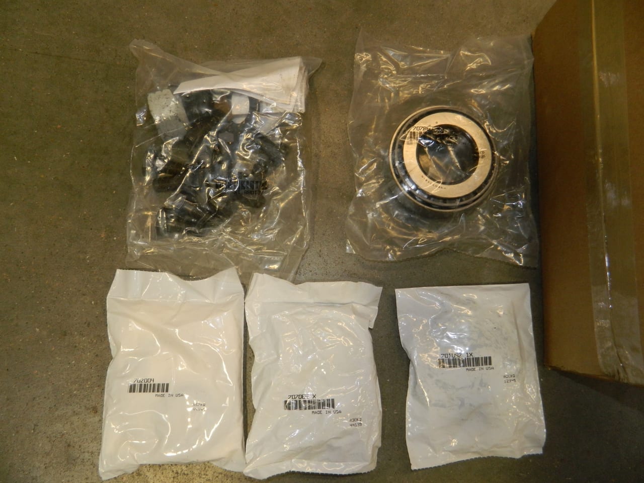 Dana 80 Dodge 3:54 Ring Gear & Pinion Kit with Shims Pinion Bearings