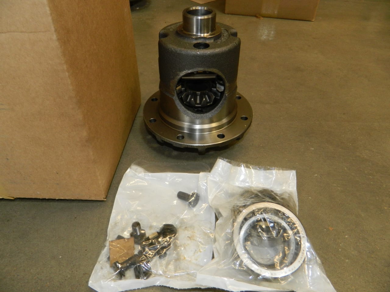 Dana 35 Jeep Rear Axle Posi Trac Lok Differential Limited Slip 27 ...